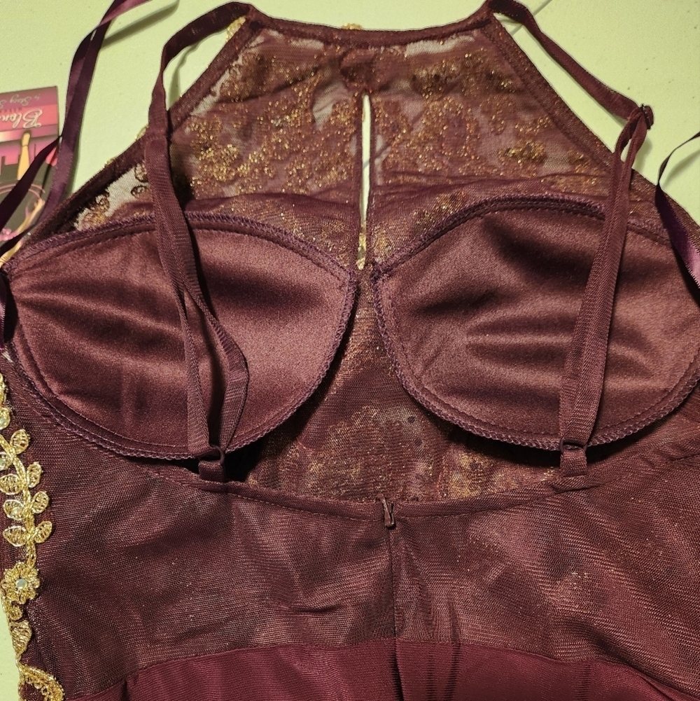 Blondie Nites By Stacy Sklar Corded Lace Filigree Ilusion Bodice Sheath Gown - Picture 13 of 15